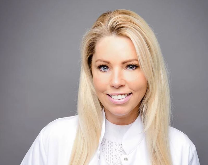 frau-julia-hartl-im-jameda-interview