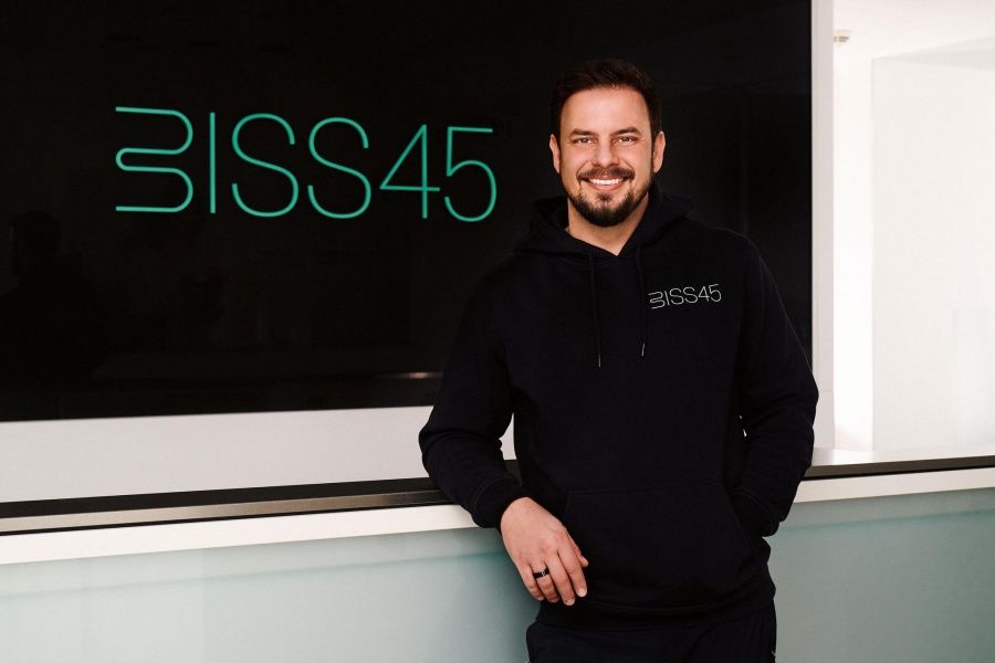 herr-dr-med-philipp-gebhardt-im-jameda-interview