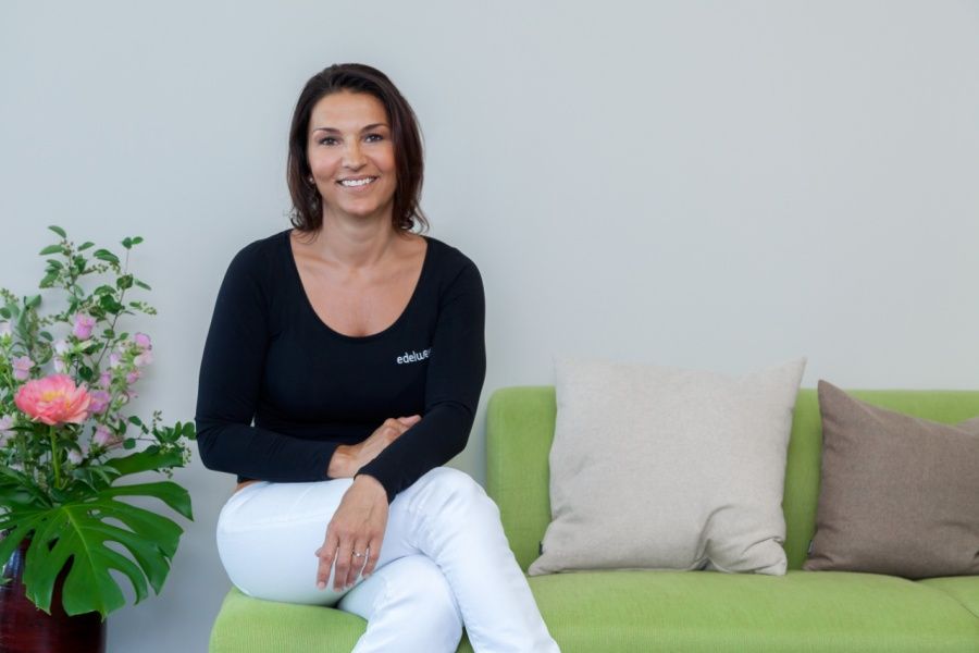 frau-dr-med-dent-simone-schauer-im-jameda-interview