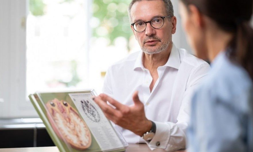 dr-med-otto-bundschuh-im-jameda-interview