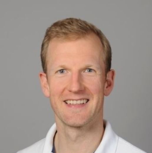 herr-schwarzbach-im-jameda-interview