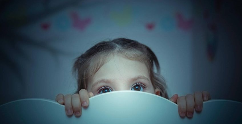 Çocuğum Karanlıktan Korkuyor Ne Yapabilirim?