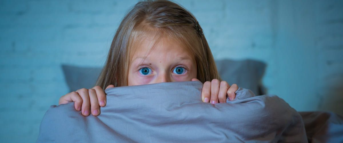 Çocukluk Dönemi Korkuları: Küçük Kalplerde Büyük Korkular