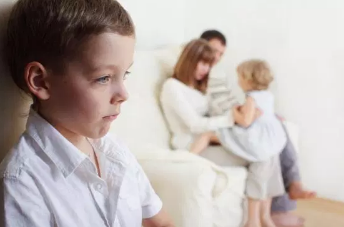 Çocuklukta Aile Yapısından Kaynaklanan Travmalar: Etkileri ve Tedavi Yaklaşımları