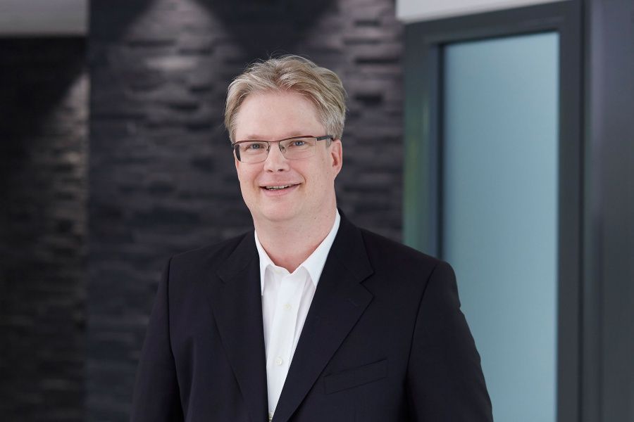 Das jameda-Interview: 10 Fragen an Herrn Priv.-Doz. Dr. Dr. Dr. Oliver Seitz M.sc.