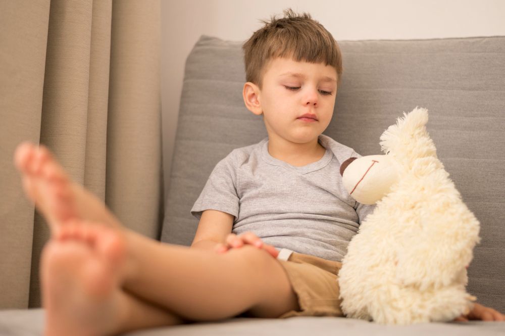 criança com hipótese de hiperplasia adrenal
