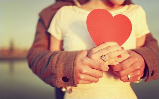 İlişkiniz'de "Bağlı Mısınız?" "Bağımlı Mısınız?