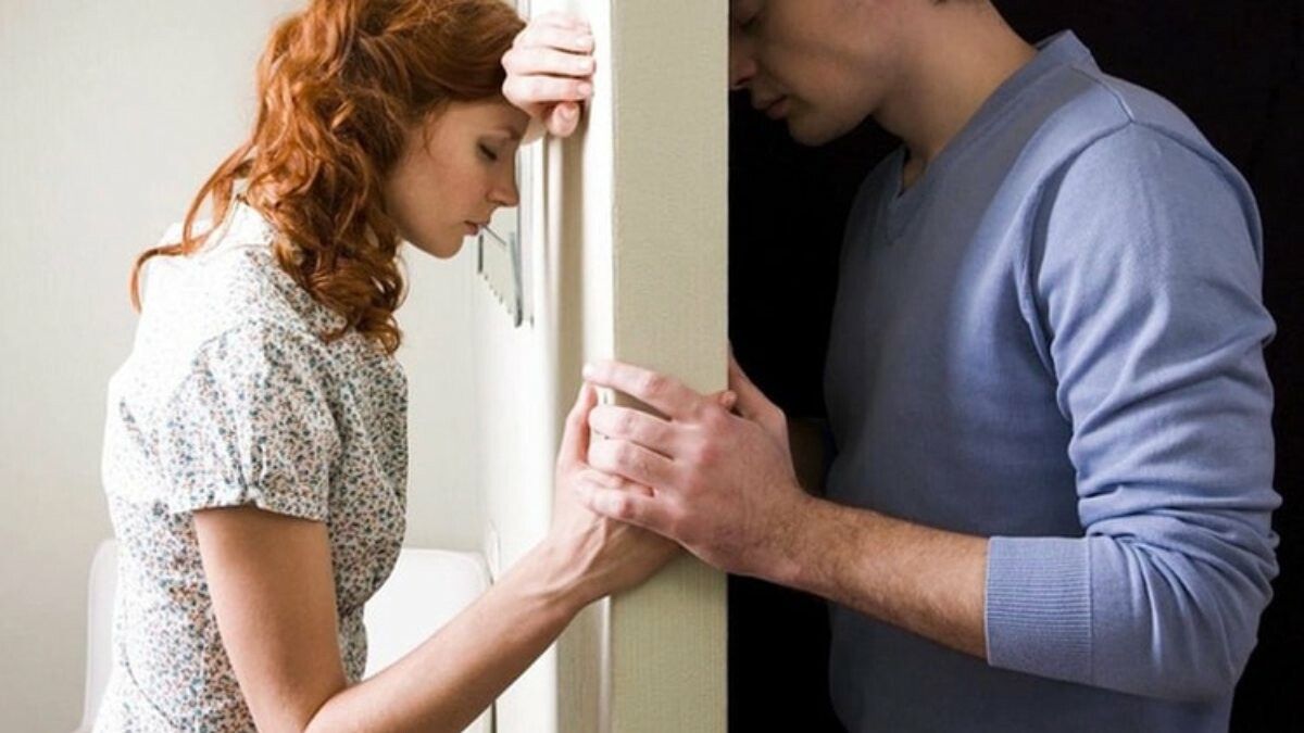 Mutsuz Olduğun Bir İlişkiyi Sonlandıramamak