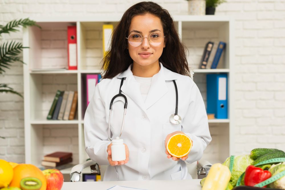 Nutrólogo é Médico? Entenda a Formação e Atuação