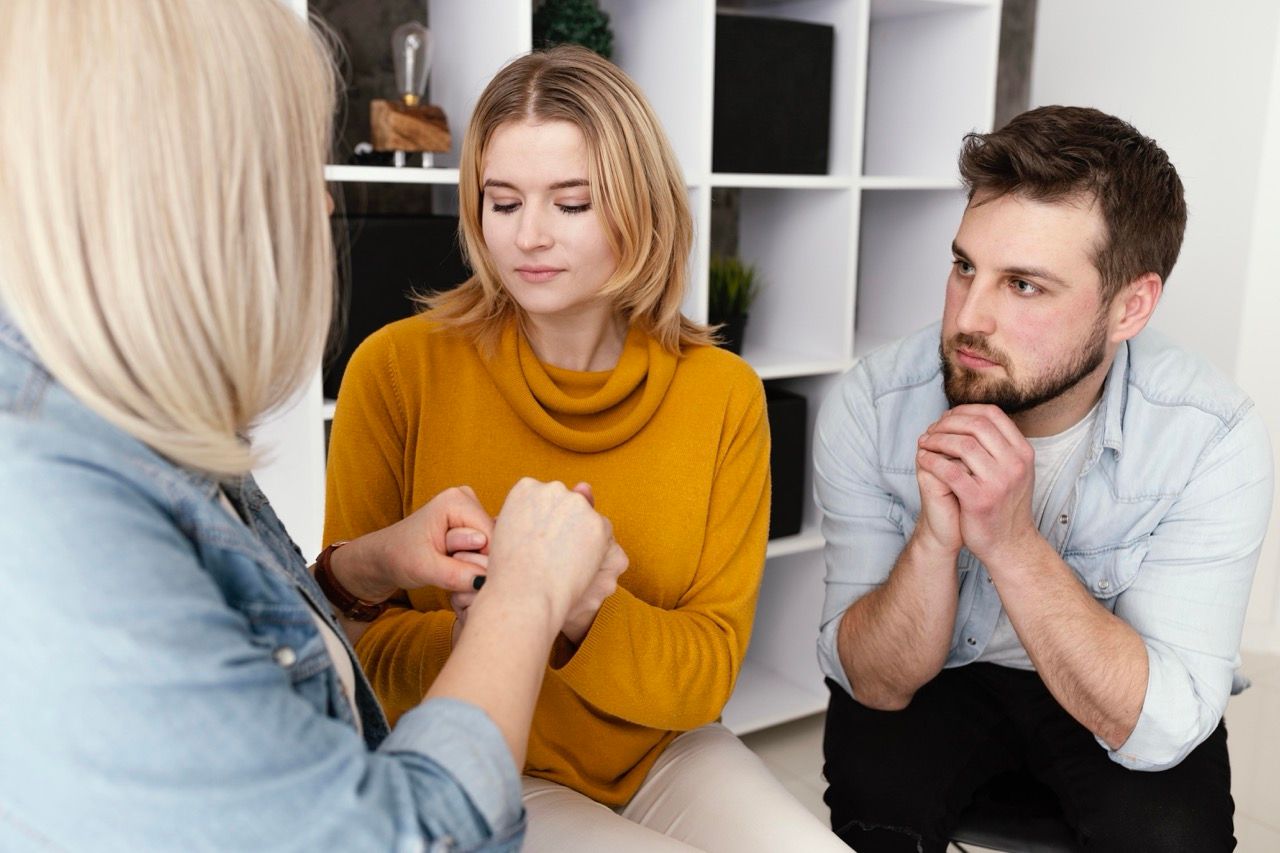 Envidia vs celos: ¿Cuál es la diferencia y cómo afectan tus relaciones?