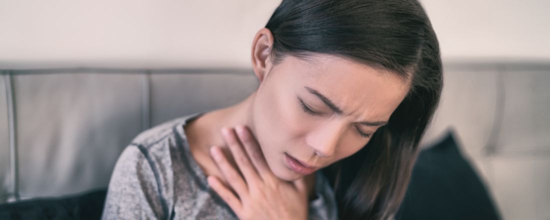 persona con difficoltà a respirare