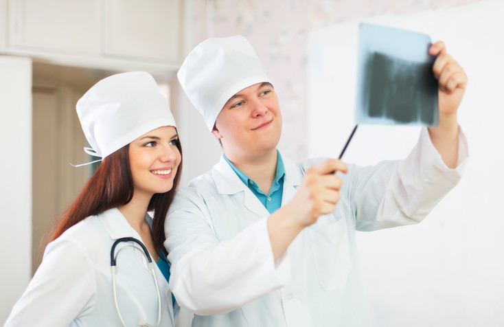 Visita chirurgica con ecografia