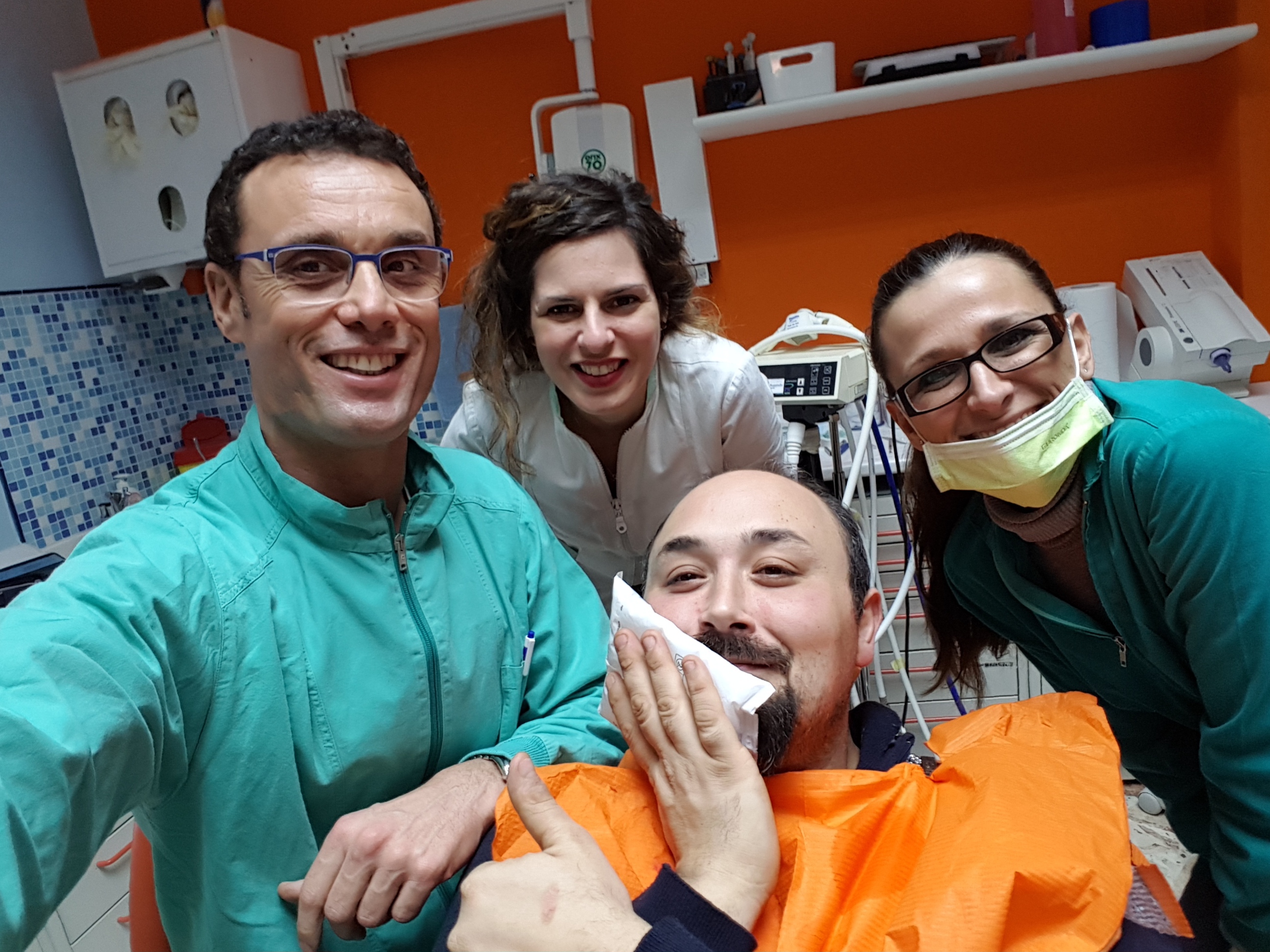 Dr. Antonino Ruggirello Dentista