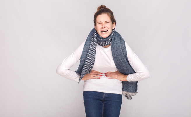 Pancia gonfia, dolore addominale e stomaco gonfio: le cause