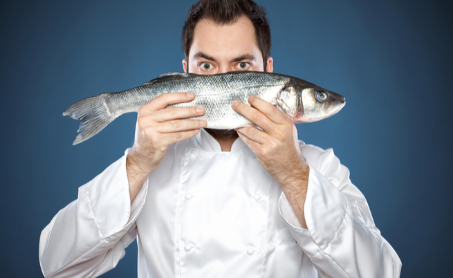 Mangiare pesce fa bene alla memoria: vero o falso? Il fosforo aiuta?