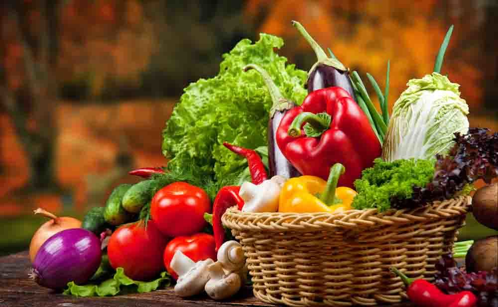 frutta e verdura: mangiarle 10 volte al dì fa bene alla salute