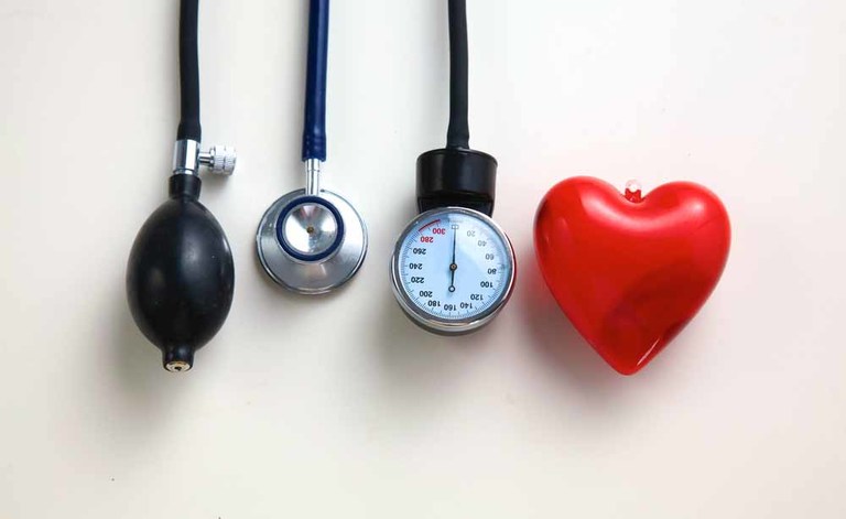 pressione alta: i sintomi