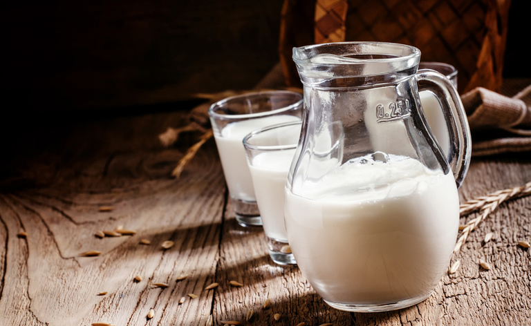 Latte: i pro e i contro per la salute