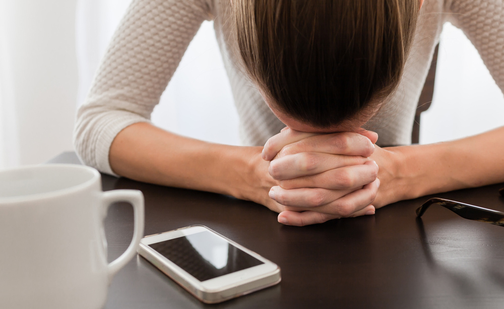 Controllare spesso le email aumenta lo stress