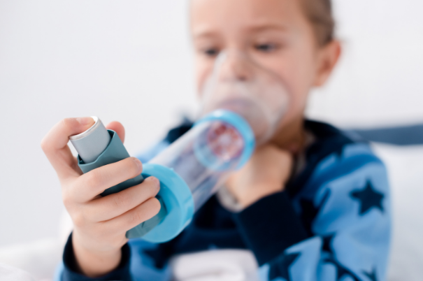 Terapia inalatatoria con camere distanziatrici