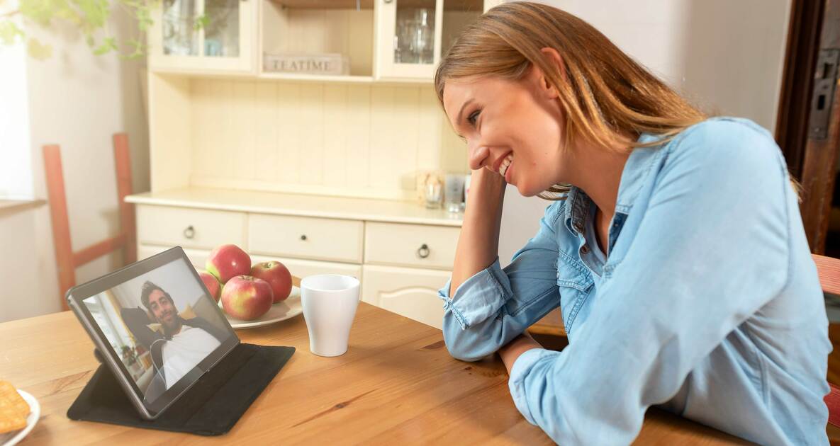 Relazioni a distanza: possono funzionare?