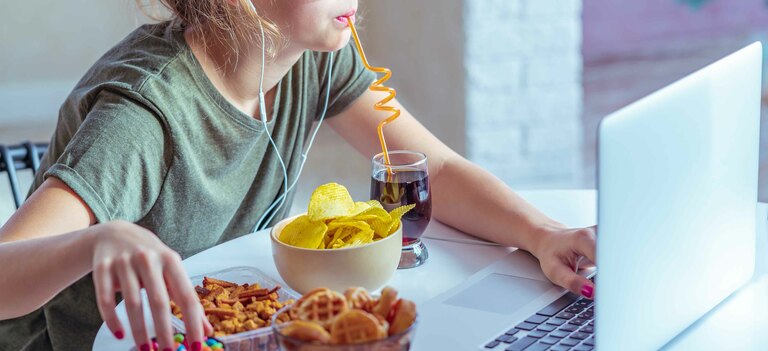 Vediamo uno studio secondo cui la dieta globale è peggiorata