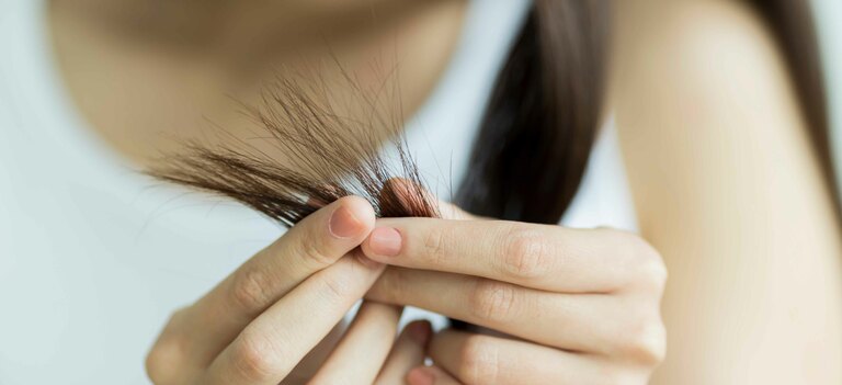 Scopriamo i motivi per cui i capelli non crescono