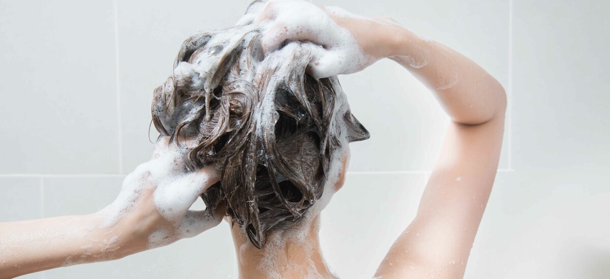 Ecco a cose serve mettere un po' di zucchero nello shampoo