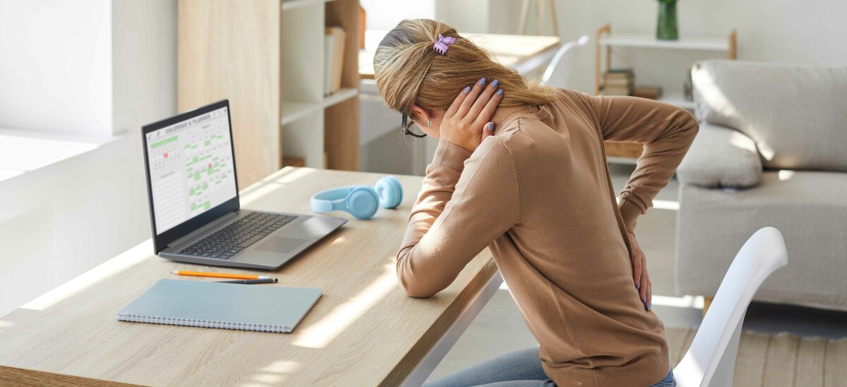 Scopriamo alcuni esercizi per raddrizzare la schiena