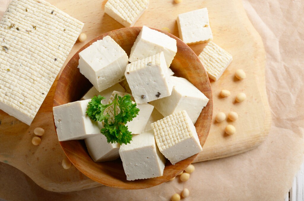 Insalata di tofu e funghi: spunti