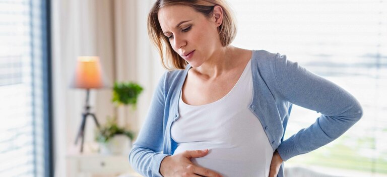 Scopriamo quali sono i sintomi della rottura delle acque