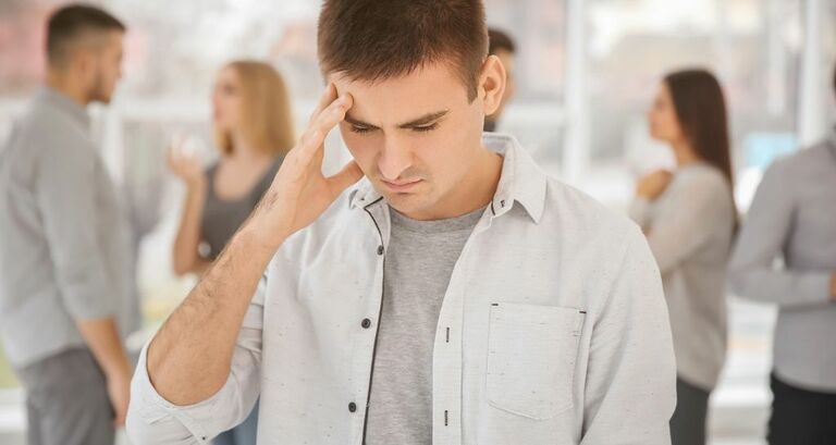 Fobia sociale: cos'è e come si manifesta