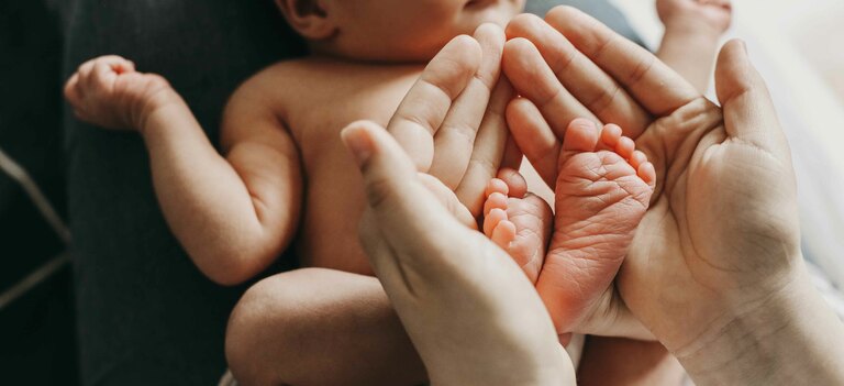 Scopriamo in cosa consiste il parto con ventosa