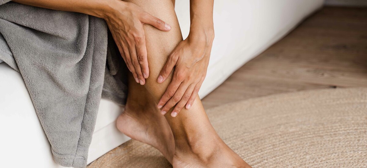 Con il gonfiore alle gambe è meglio controllare anche cuore e polmoni. Scopri perchè