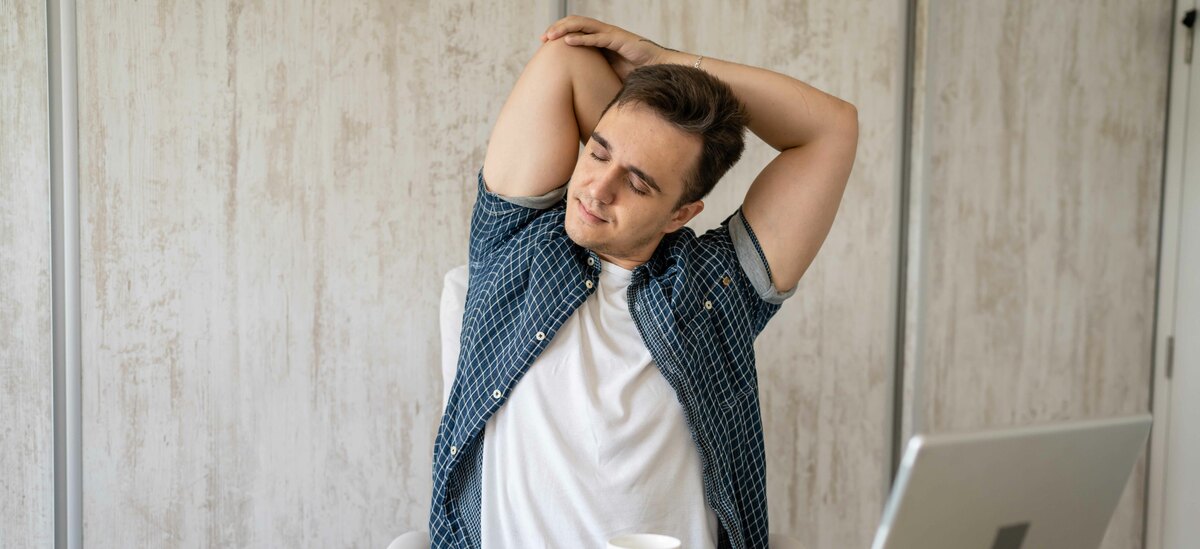 Ecco una serie di esercizi utili come stretching spalle