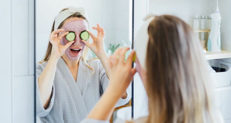 Maschera contorno occhi fai da te: come farla a casa