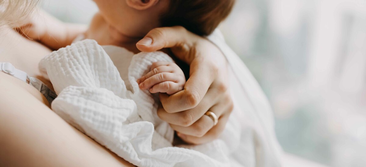 Quando preoccuparsi se il neonato non fa la cacca