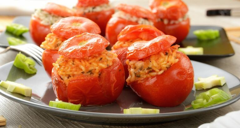 Pomodori ripieni freddi: ecco 6 ricette