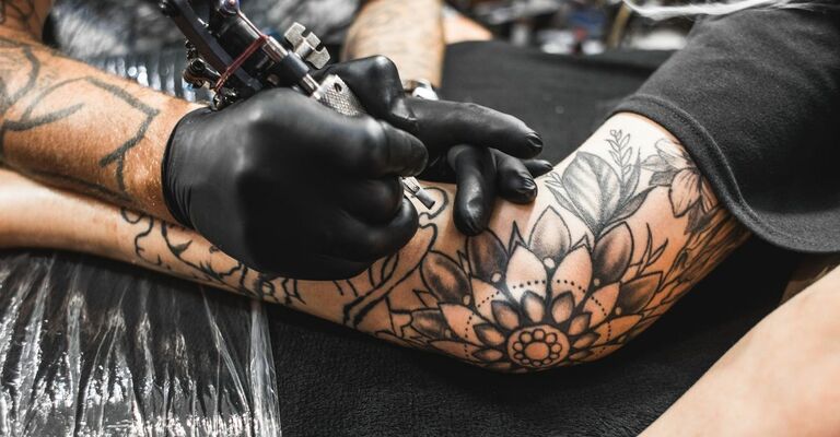Infezioni del tatuaggio: ecco cosa saper