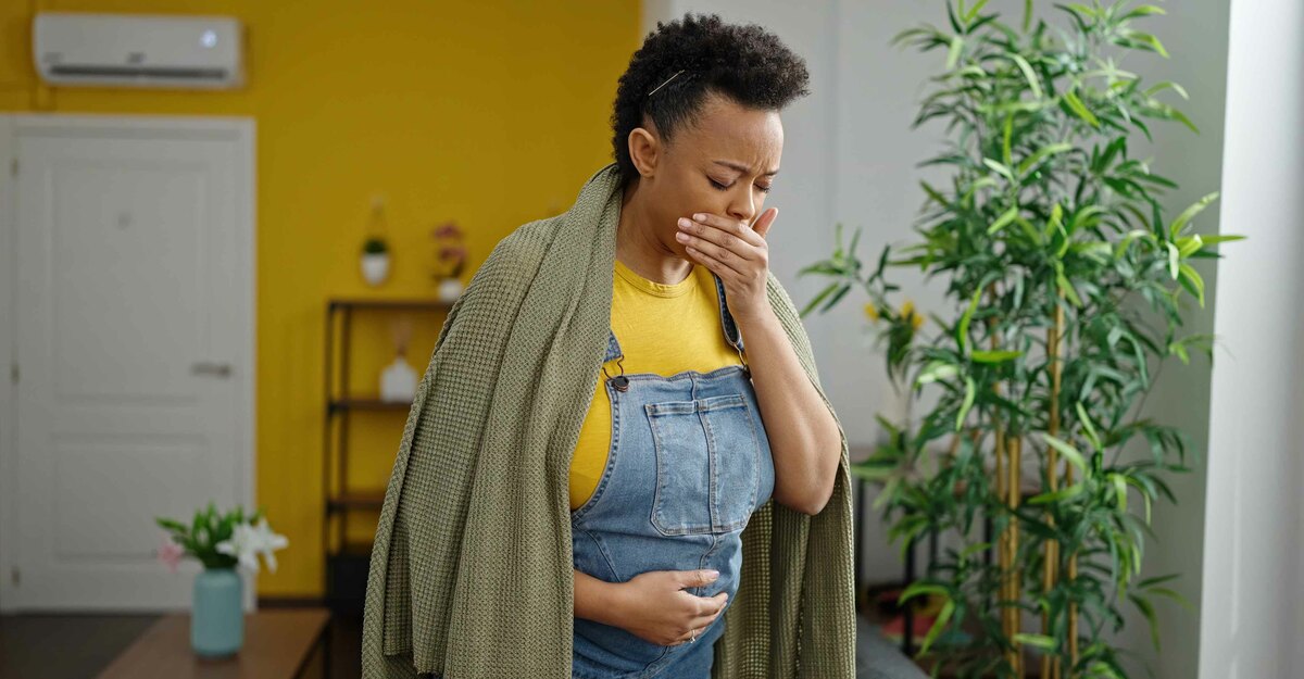 Donna incinta con problemi alla bocca