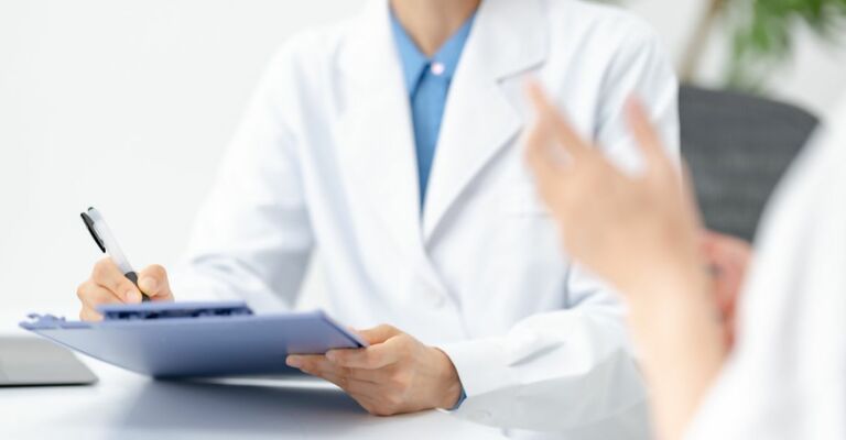 Tube chiuse: quali sono i sintomi?