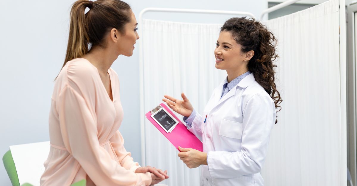 donna incinta dal ginecologo