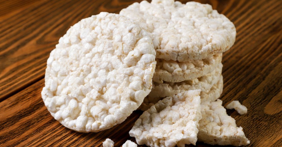 Una galletta di riso soffiato