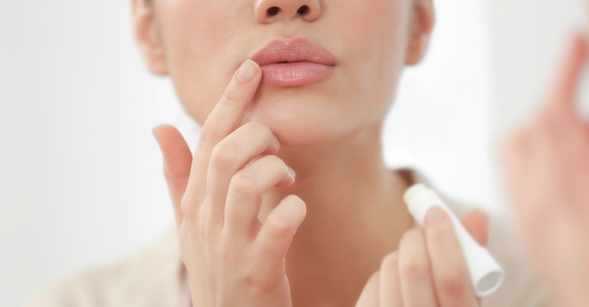 Un viso femminile