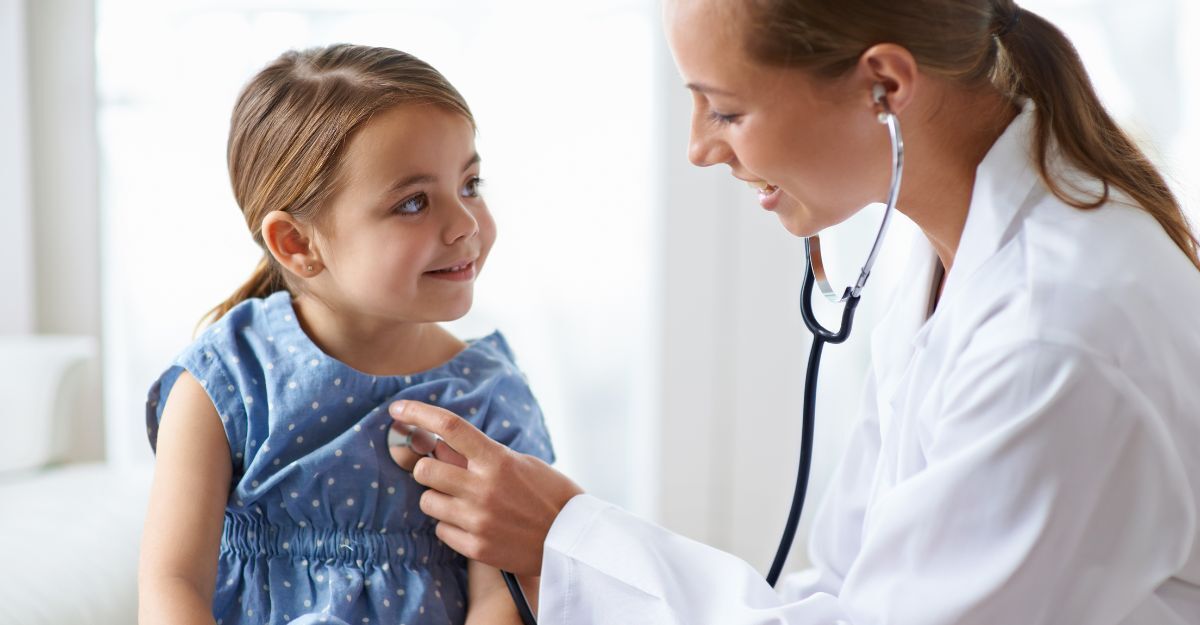 dottoressa visita bambina
