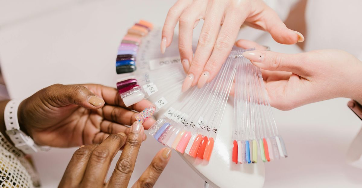Manicure in corso