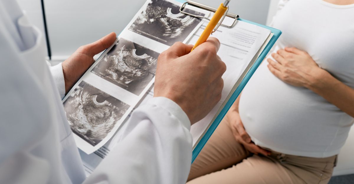 donna incinta dal ginecologo