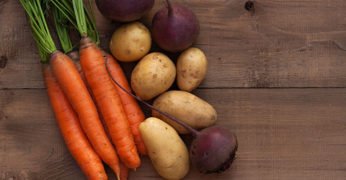 verdure che contengono carboidrati, patate, rape, carote
