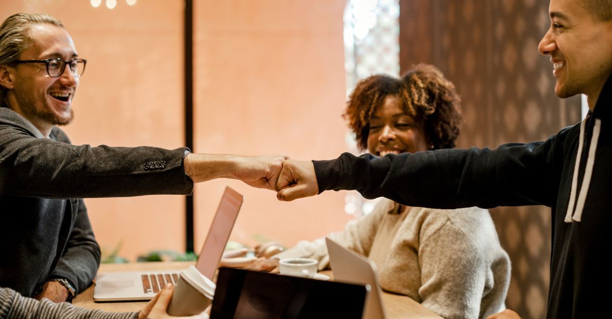 colleghi trovano un accordo