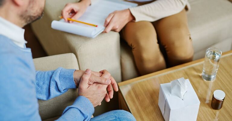 Una persona dallo psicologo